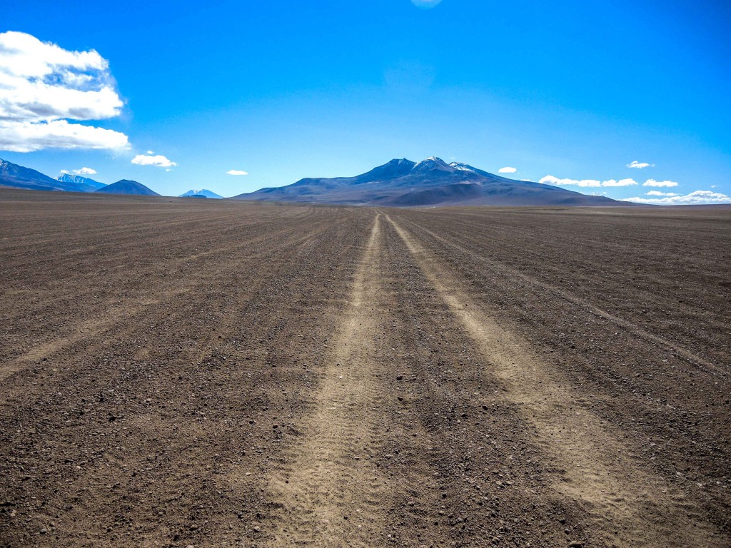 Washboard and many tracks to choose.